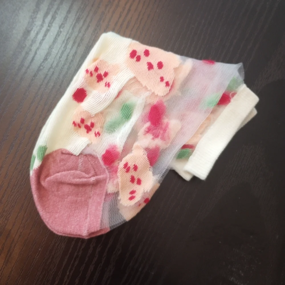 Cream Red Maroon Bear Sheer Spring Summer Lace Breathable Ankle Socks